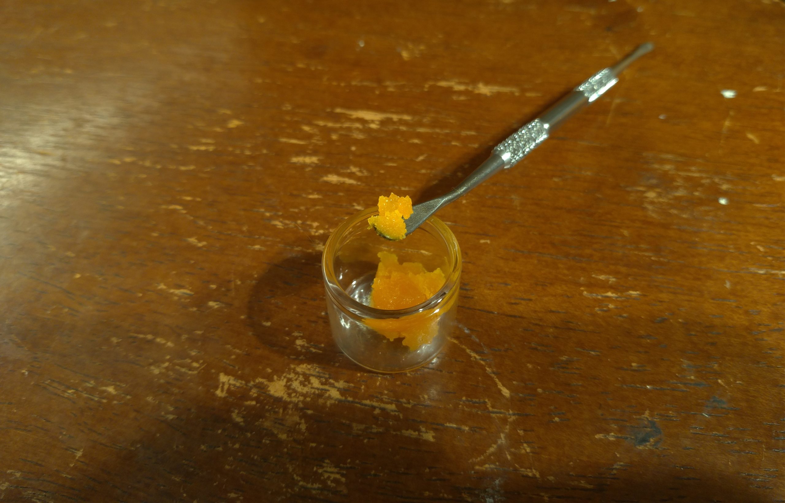 Weed concentrate on dab stick